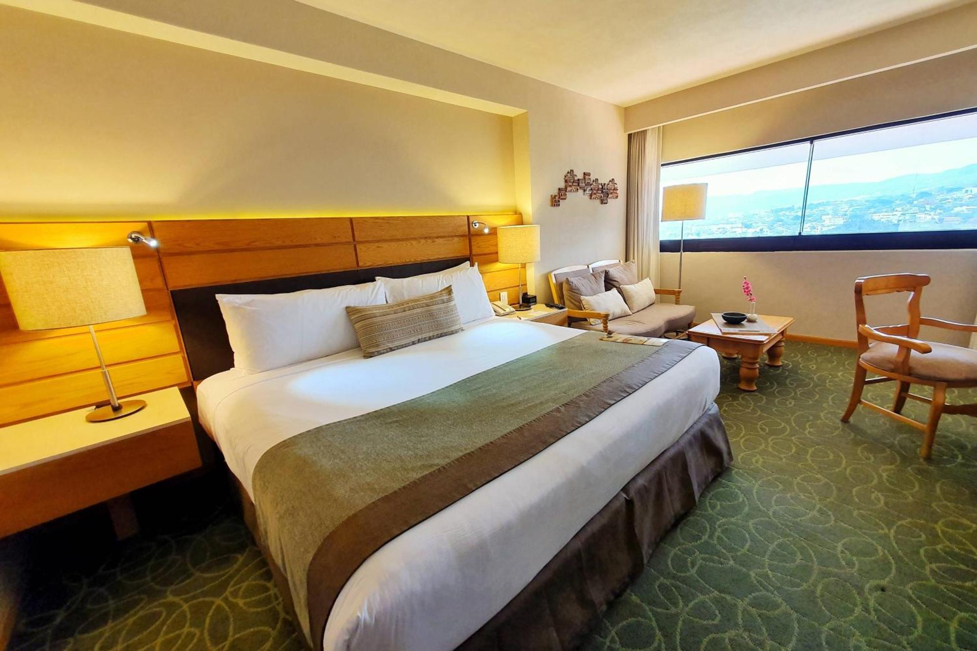 Marriott Tuxtla Gutierrez Hotel Exterior foto A room at the hotel